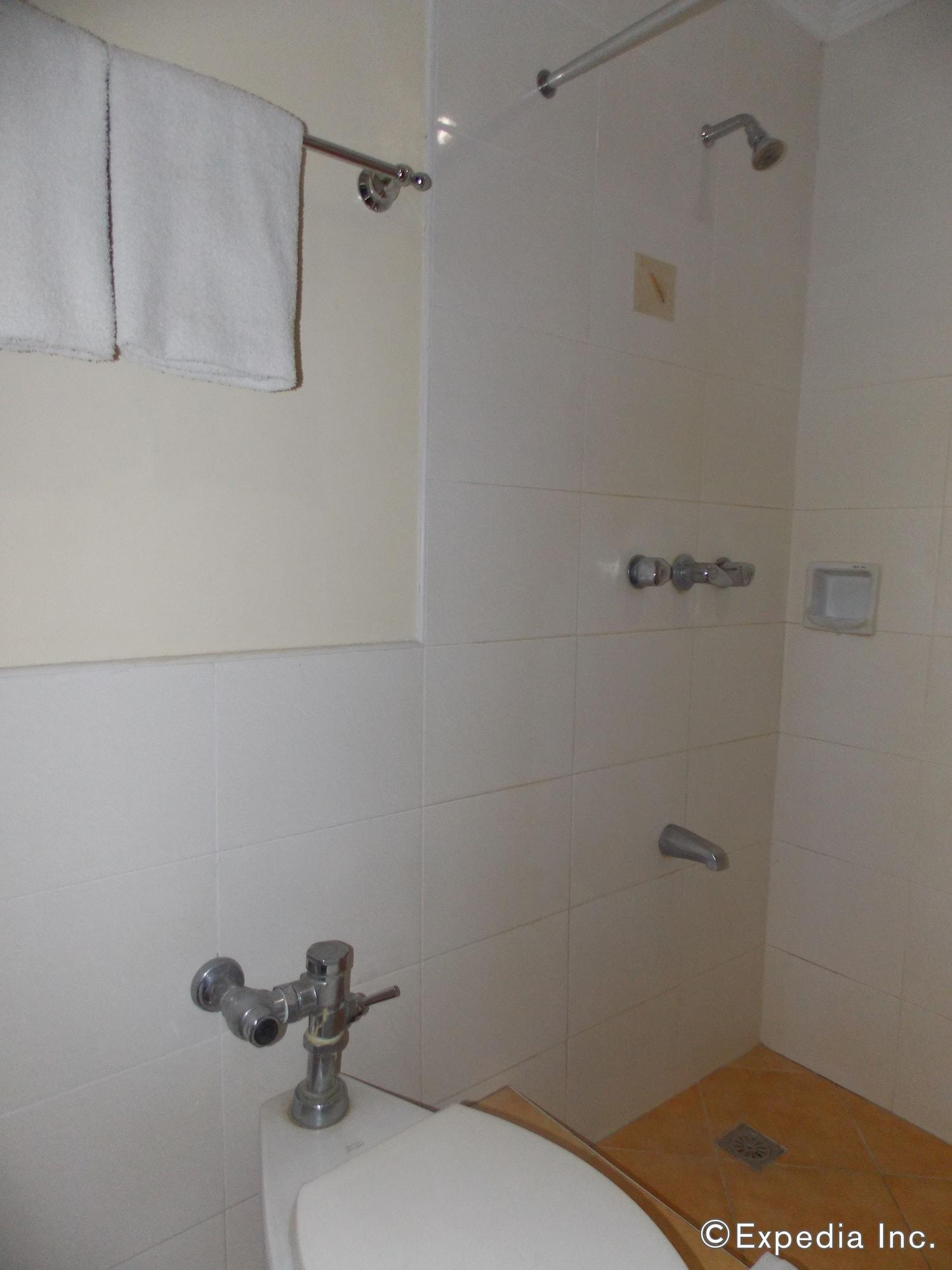 Goldenfield Kundutel Hotel Bacolod Buitenkant foto