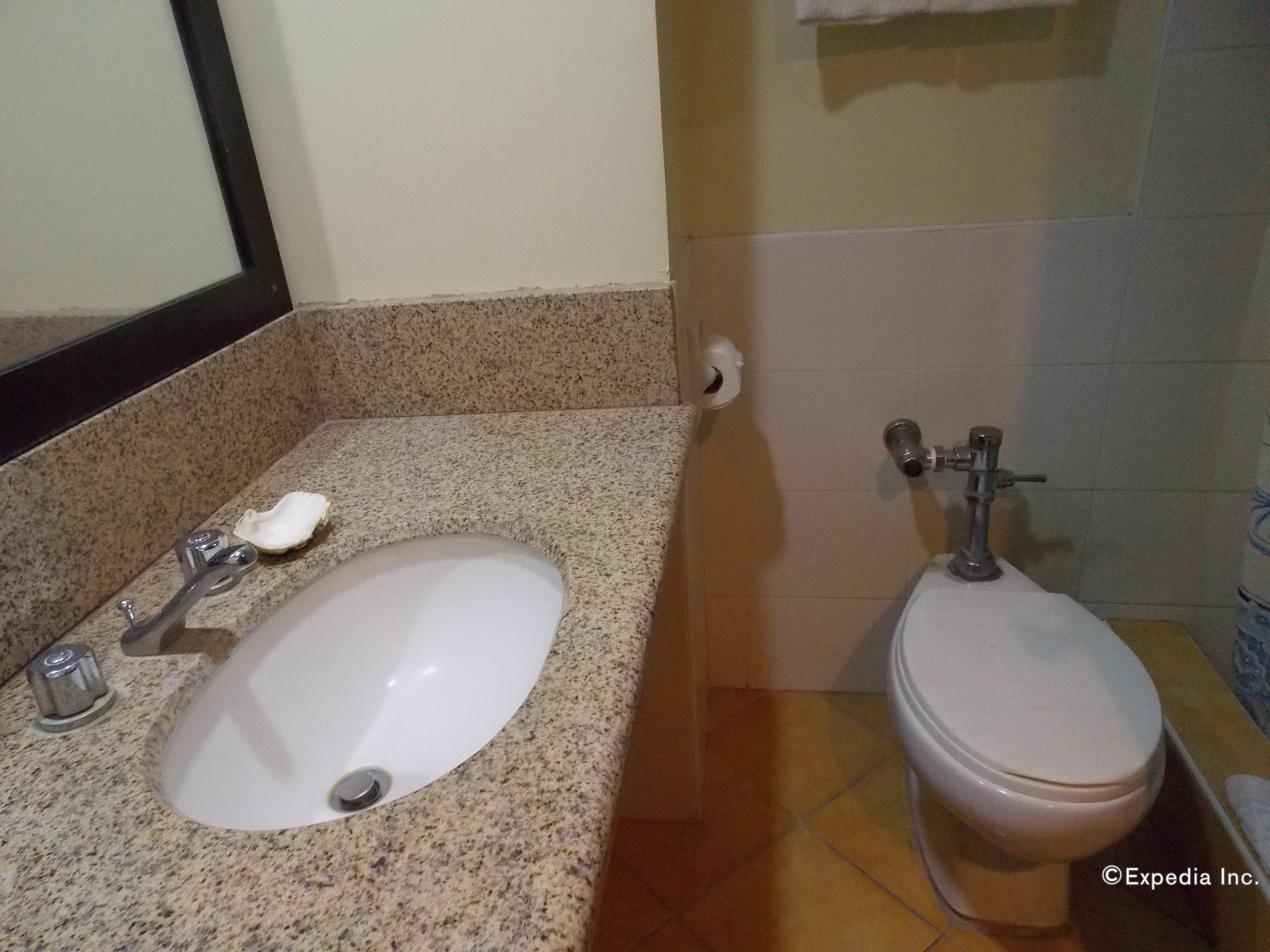 Goldenfield Kundutel Hotel Bacolod Buitenkant foto