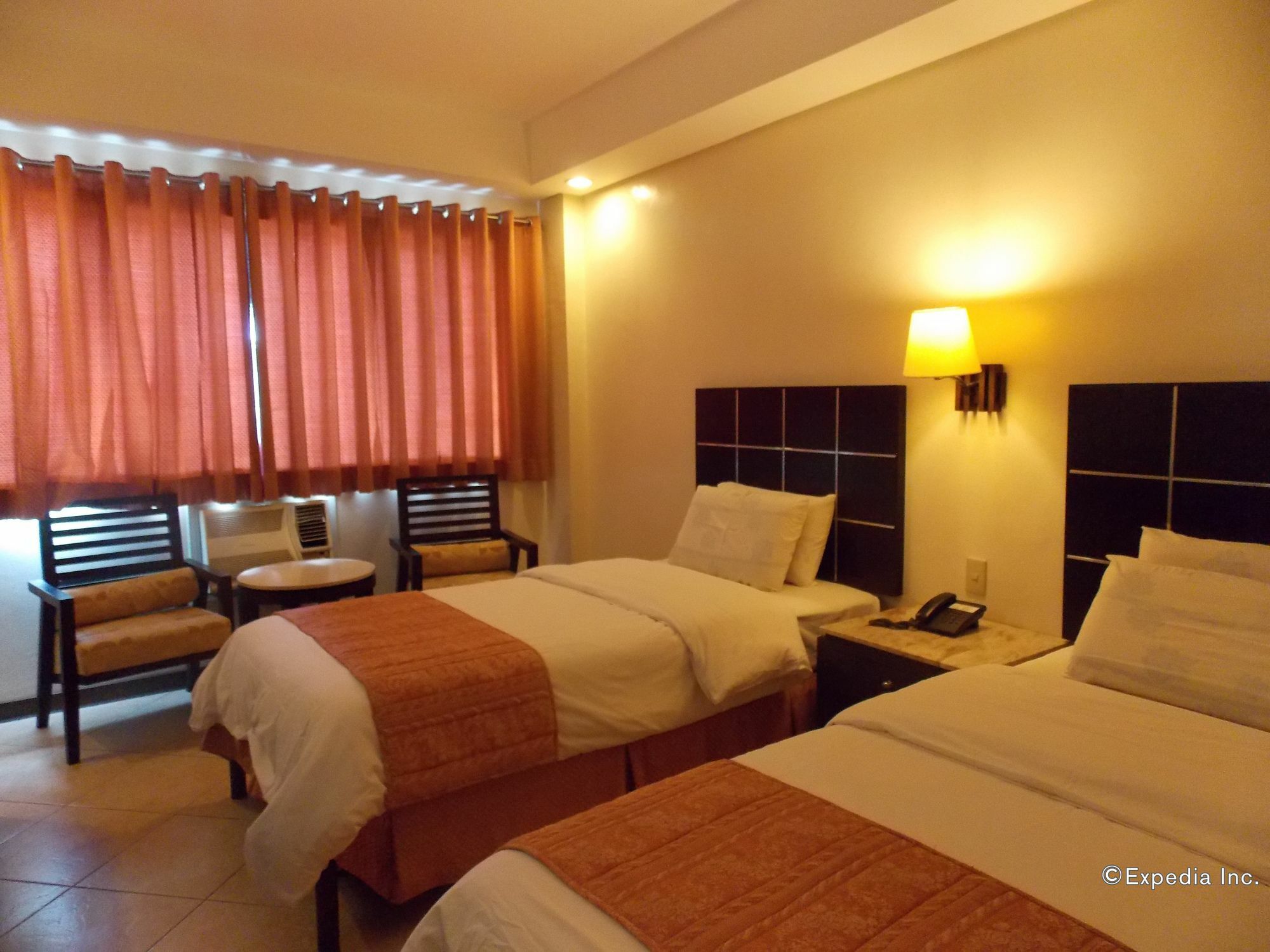 Goldenfield Kundutel Hotel Bacolod Buitenkant foto
