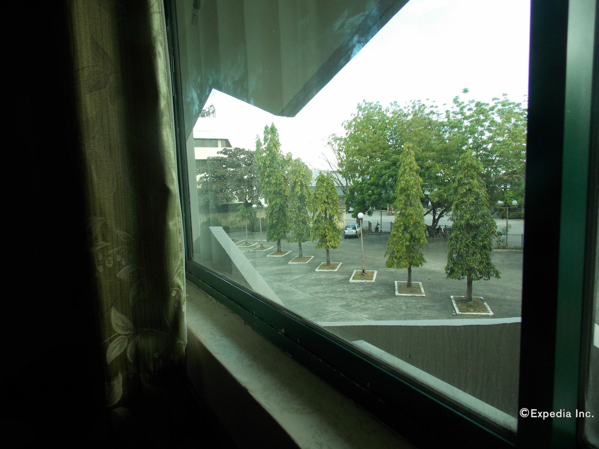 Goldenfield Kundutel Hotel Bacolod Buitenkant foto